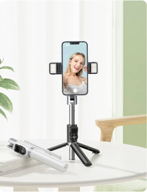 Gậy tự sướng và Tripod
